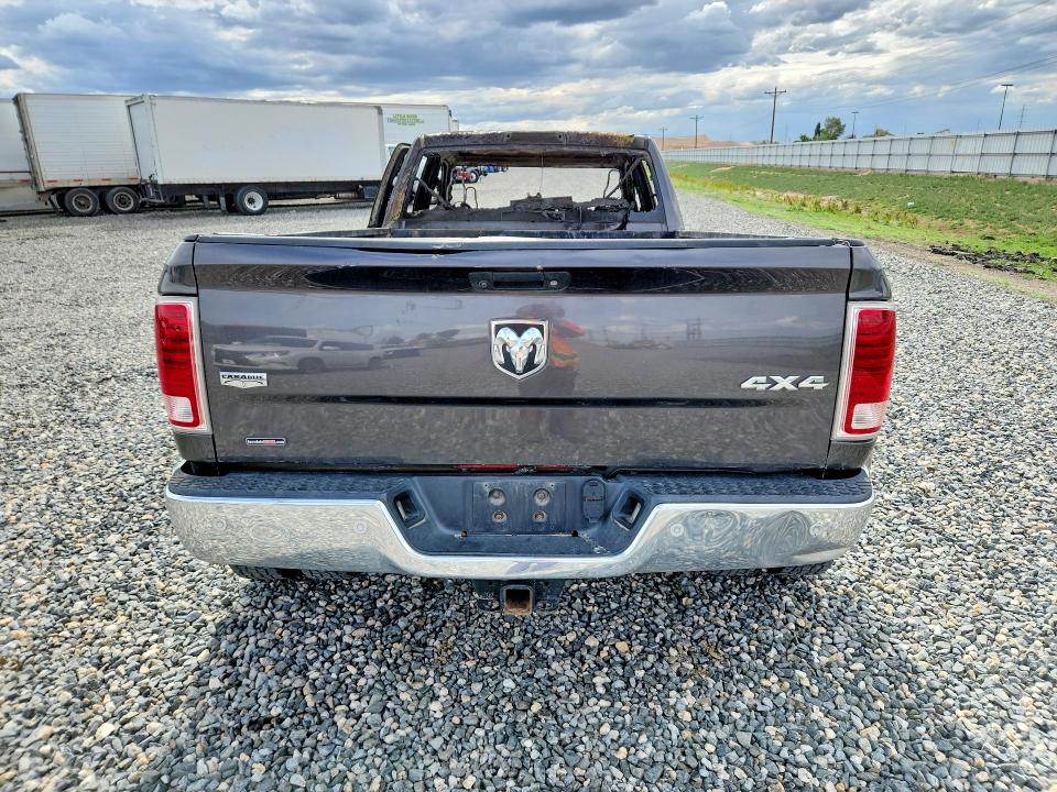 54809376 :رقم المزاد ، 3C63RRJL3JG305822 vin ، 2018 Ram 3500 مزاد بيع
