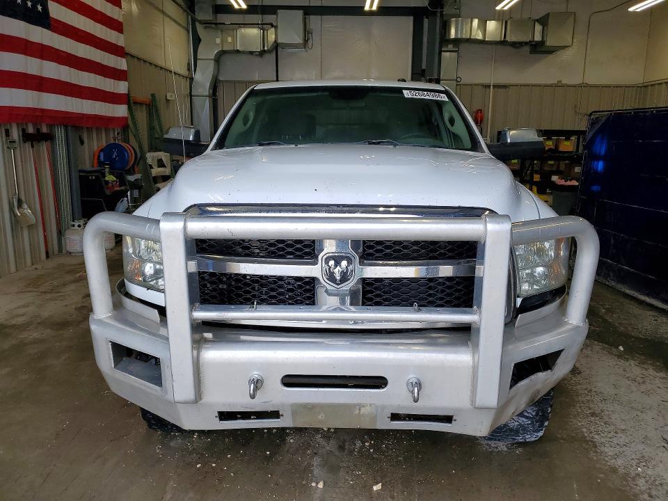 52684986 :رقم المزاد ، 3C6UR5HJ3HG730565 vin ، 2017 Ram 2500 مزاد بيع