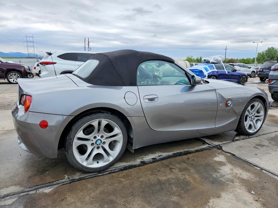 54322996 :رقم المزاد ، 4USBT53564LT27229 vin ، 2004 Bmw Z4 مزاد بيع