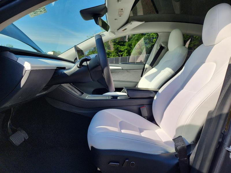 Продажа на аукционе авто 2023 Tesla Model Y, vin: 7SAYGDEEXPF852963, номер лота: 53453356