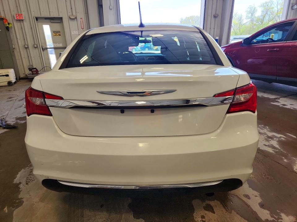 Aukcja sprzedaży 2013 Chrysler 200, vin: 1C3CCBBB2DN734358, numer aukcji: 52217906
