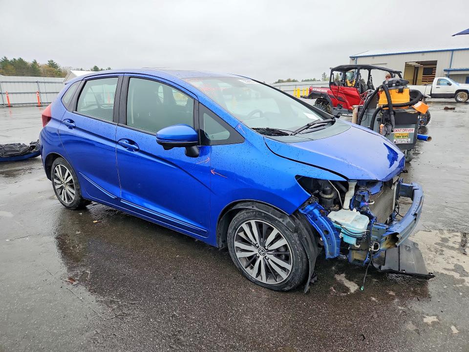 Продажа на аукционе авто 2015 Honda Fit, vin: 3HGGK5H88FM740533, номер лота: 53266276