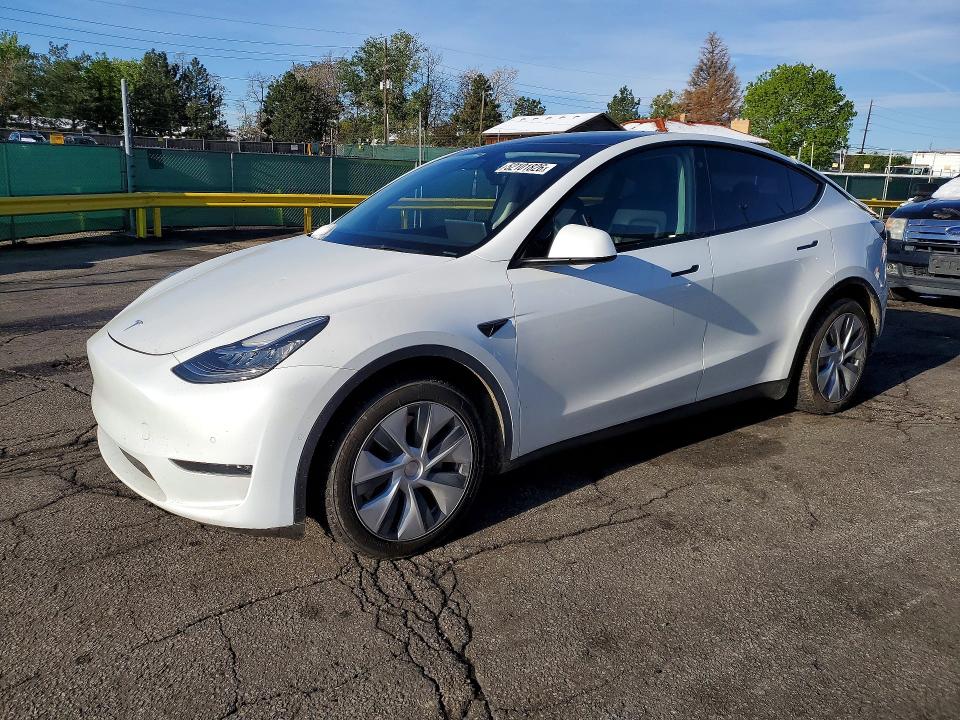 Продажа на аукционе авто 2022 Tesla Model Y, vin: 7SAYGDEE9NA010187, номер лота: 52101826