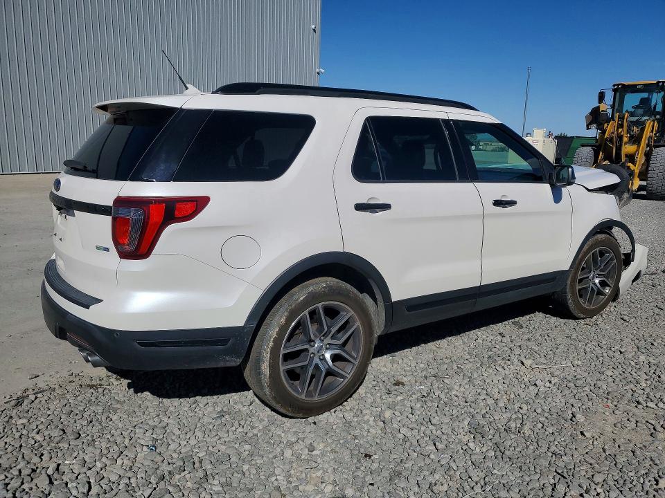 53634726 :رقم المزاد ، 1FM5K8GT8KGB40768 vin ، 2019 Ford Explorer مزاد بيع