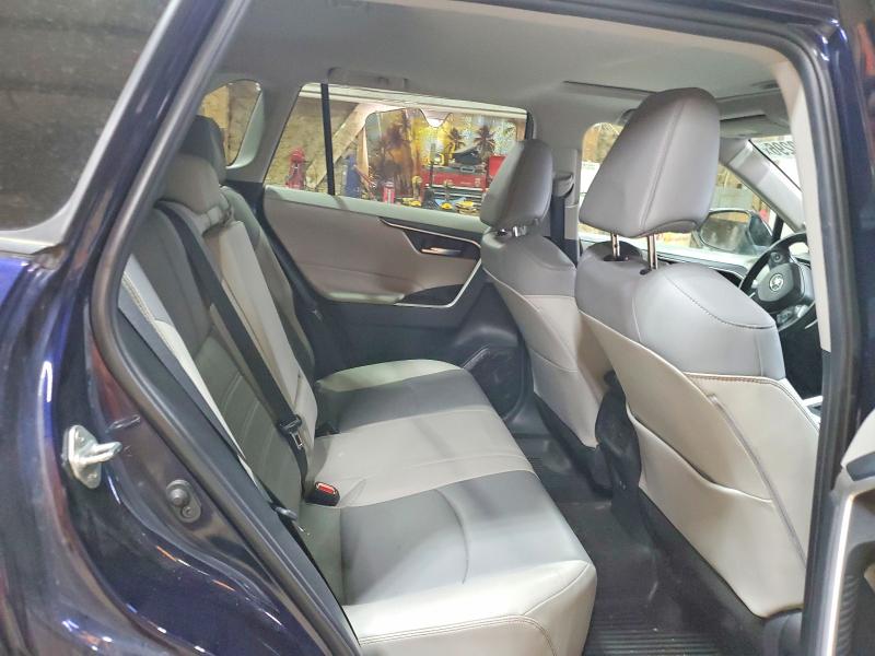53550296 :رقم المزاد ، 2T3A1RFV9KW024773 vin ، 2019 Toyota Rav4 مزاد بيع