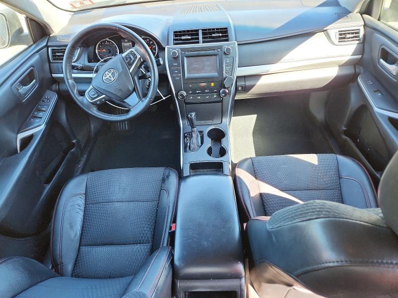 52699406 :رقم المزاد ، 4T1BF1FK3FU067680 vin ، 2015 Toyt Camry مزاد بيع