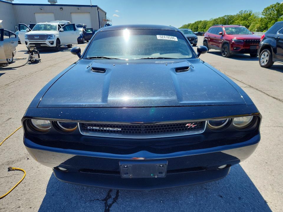 52418596 :رقم المزاد ، 2C3CDYBT1DH602984 vin ، 2013 Dodge Challenger مزاد بيع