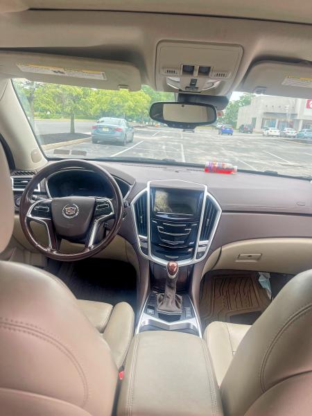 2015 Cadillac Srx მანქანა იყიდება აუქციონზე, vin: 3GYFNBE33FS623988, აუქციონის ნომერი: 55236566