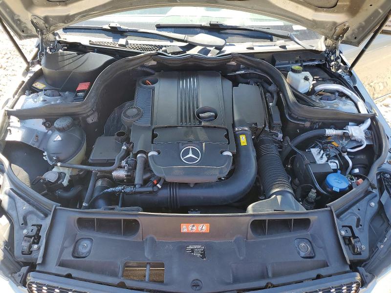 Продажа на аукционе авто 2014 Mercedes-benz C, vin: WDDGF4HB7ER305899, номер лота: 49776676