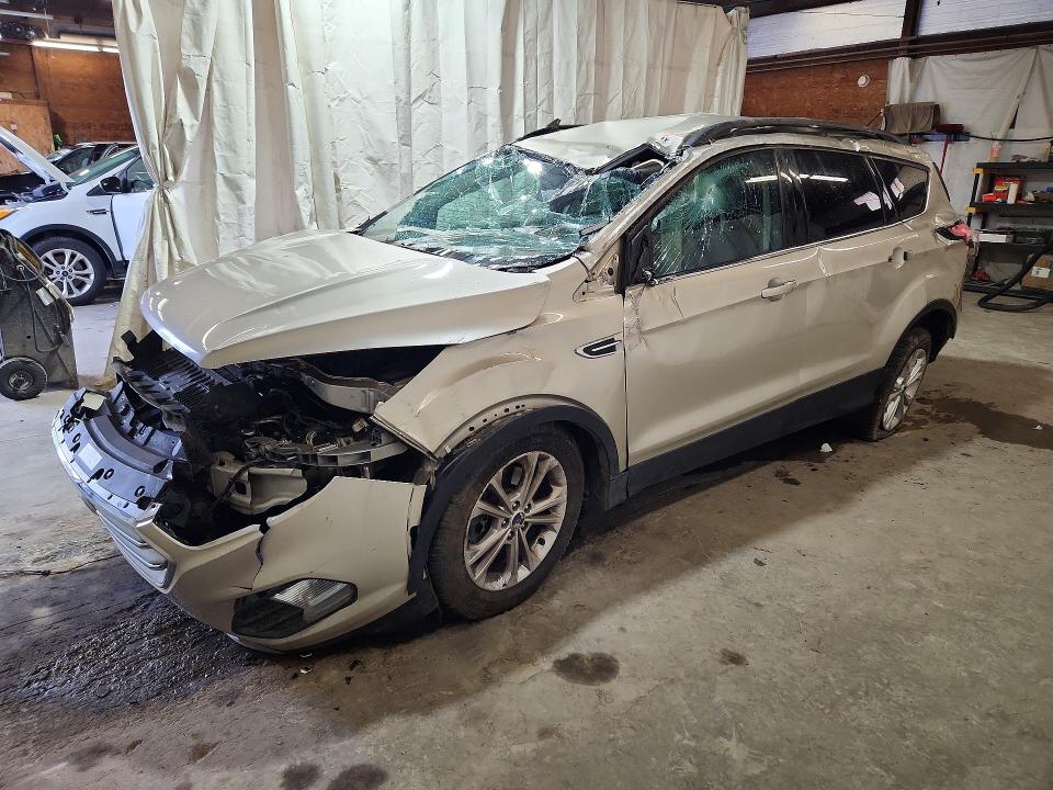 2017 Ford Escape მანქანა იყიდება აუქციონზე, vin: 1FMCU9GD2HUC77022, აუქციონის ნომერი: 53728776