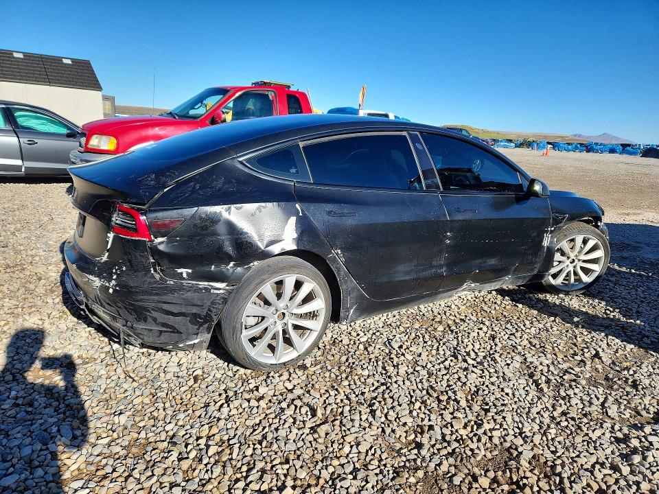 51126726 :رقم المزاد ، 5YJ3E1EB2LF622703 vin ، 2020 Tesla Model 3 مزاد بيع
