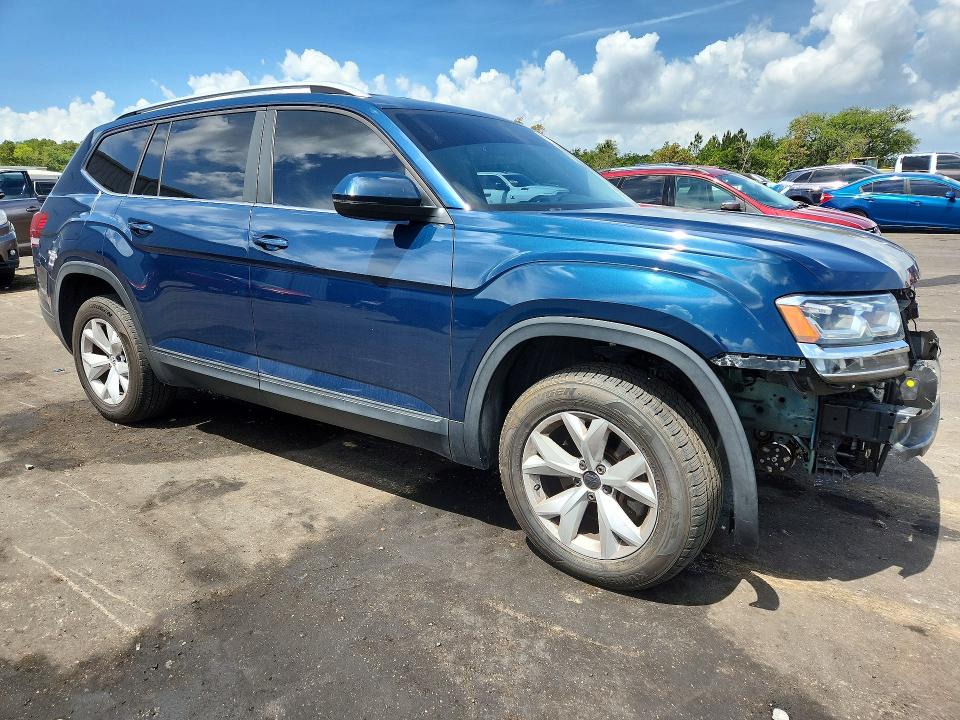 2018 Volkswagen Atlas მანქანა იყიდება აუქციონზე, vin: 1V2DR2CA2JC506922, აუქციონის ნომერი: 55270966