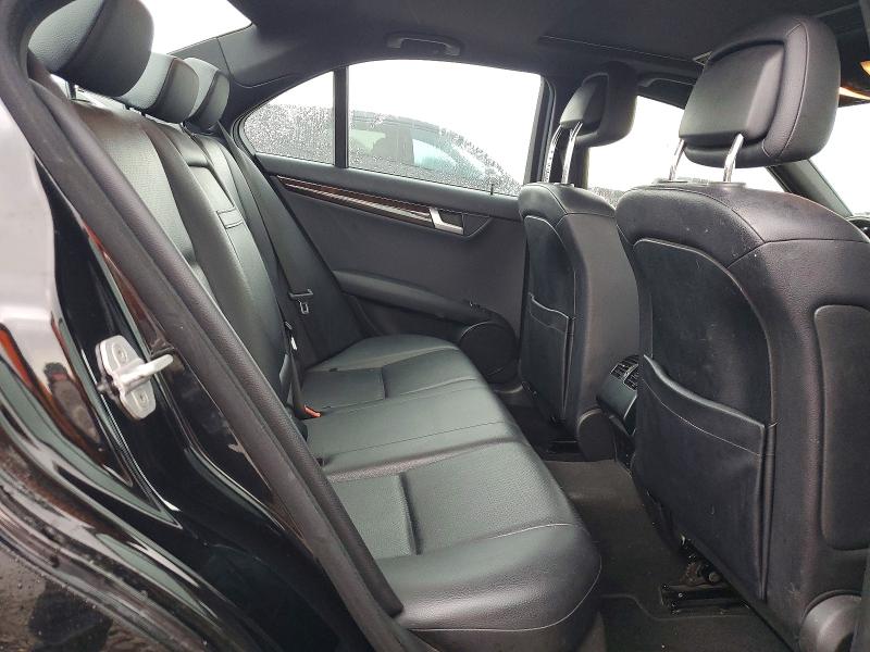 Продажа на аукционе авто 2014 Mercedes-benz C, vin: WDDGF4HB7EA948705, номер лота: 53764806
