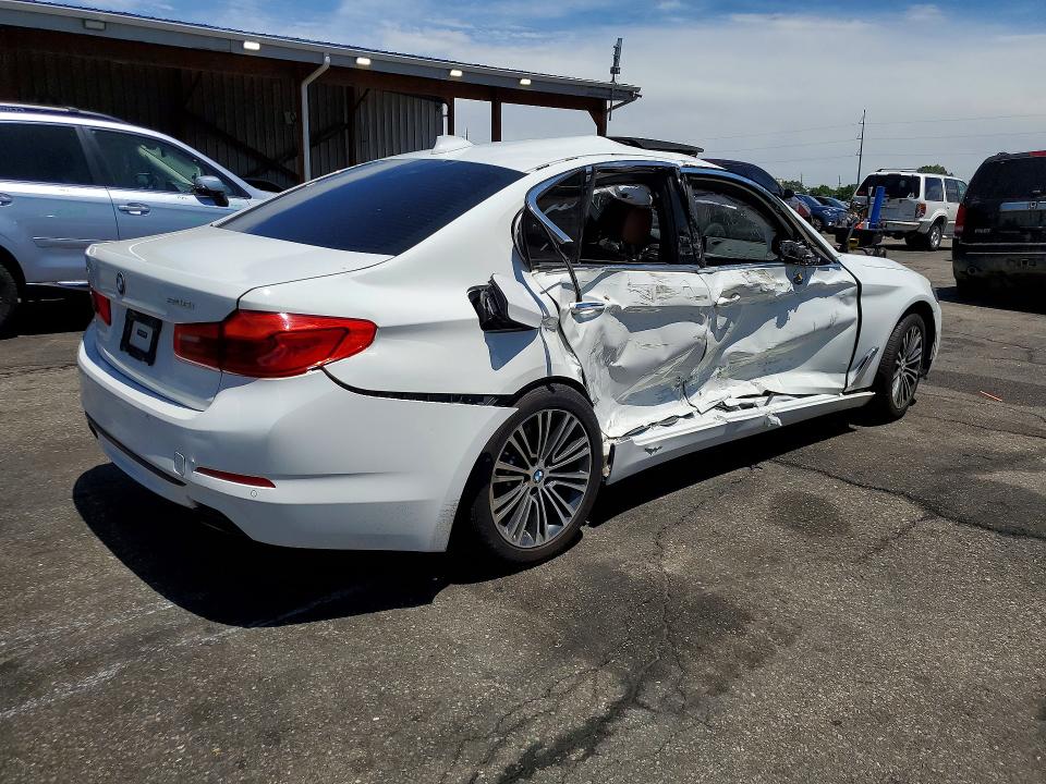 Продаж на аукціоні авто 2018 Bmw 540, vin: WBAJE7C56JWC56311, номер лоту: 55327426
