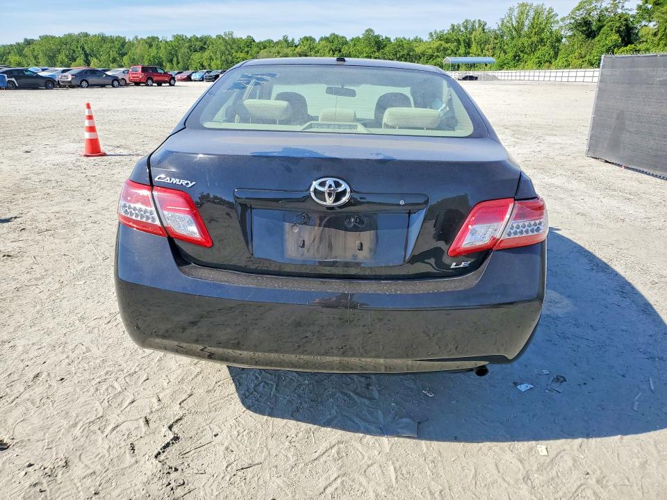52500566 :رقم المزاد ، 4T4BF3EKXAR022182 vin ، 2010 Toyota Camry مزاد بيع