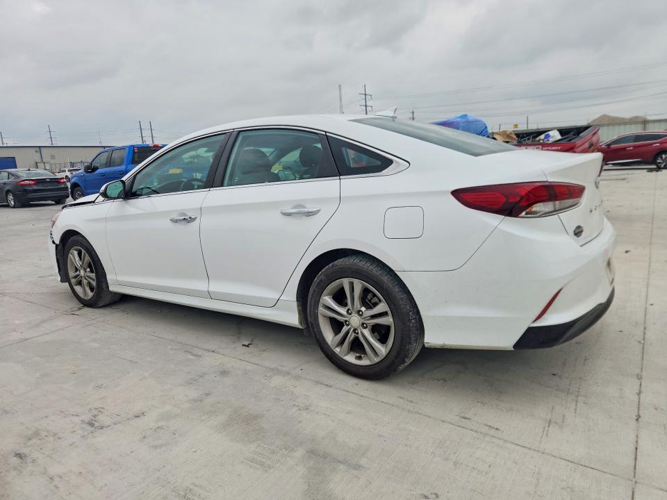 Продажа на аукционе авто 2019 Hyundai Sonata, vin: 5NPE34AF2KH775106, номер лота: 53902056