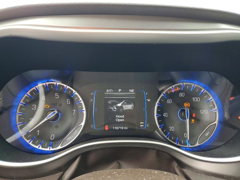 52854336 :رقم المزاد ، 2C4RC1BG8HR592408 vin ، 2017 Chrysler Pacifica مزاد بيع