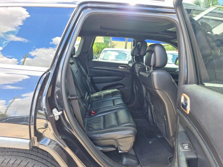 53763856 :رقم المزاد ، 1C4RJFBG3FC802633 vin ، 2012 Jeep Grand Cherokee مزاد بيع