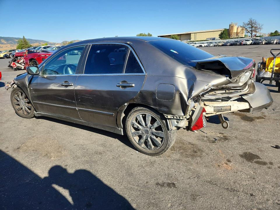 52963926 :رقم المزاد ، 1HGCM66437A016522 vin ، 2007 Honda Accord مزاد بيع