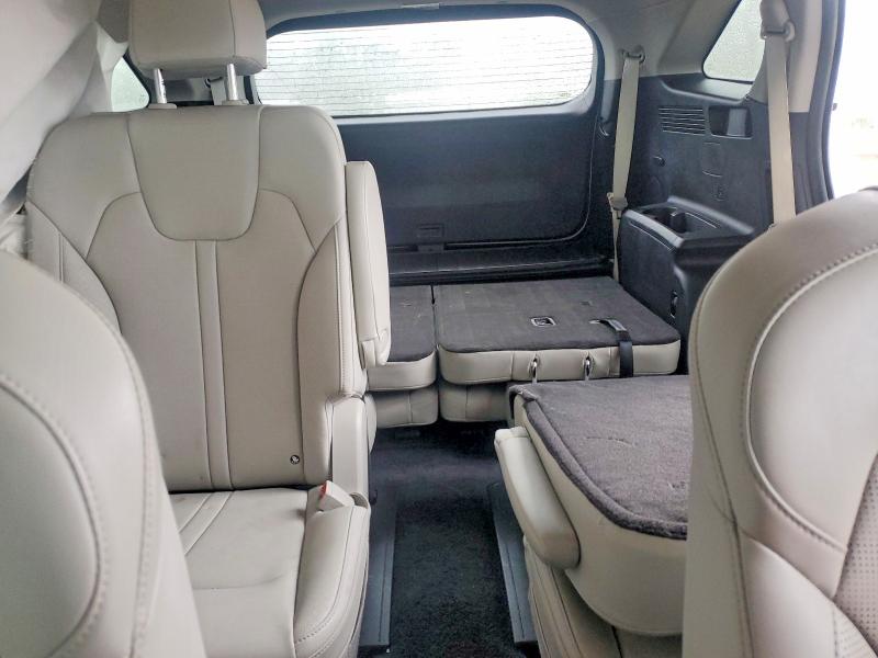 Продажа на аукционе авто 2025 Kia Sorento, vin: 5XYRHDJF6SG376127, номер лота: 51650726