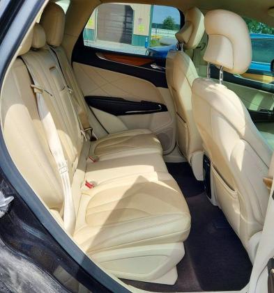 Продажа на аукционе авто 2015 Lincoln Mkc, vin: 5LMTJ2AH2FUJ06034, номер лота: 54757706