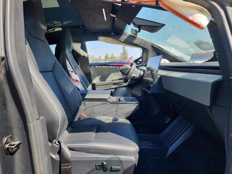 2025 Tesla Cybertruck მანქანა იყიდება აუქციონზე, vin: 7G2CEHED9SA067915, აუქციონის ნომერი: 54112866