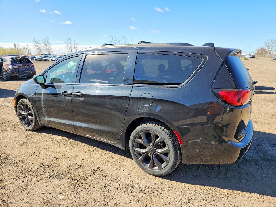 Продаж на аукціоні авто 2018 Chrysler Pacifica, vin: 2C4RC1FG9JR175590, номер лоту: 53212426