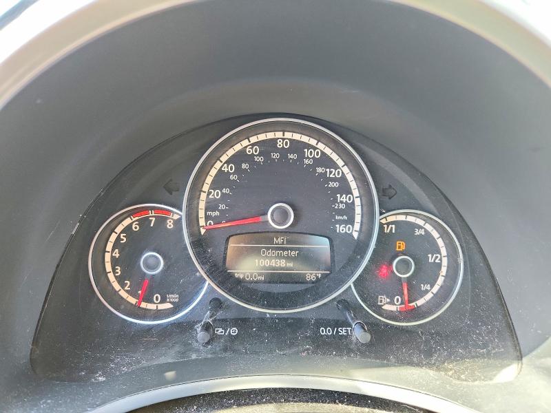 53617916 :رقم المزاد ، 3VWJX7AT2EM601042 vin ، 2014 Volkswagen Beetle مزاد بيع
