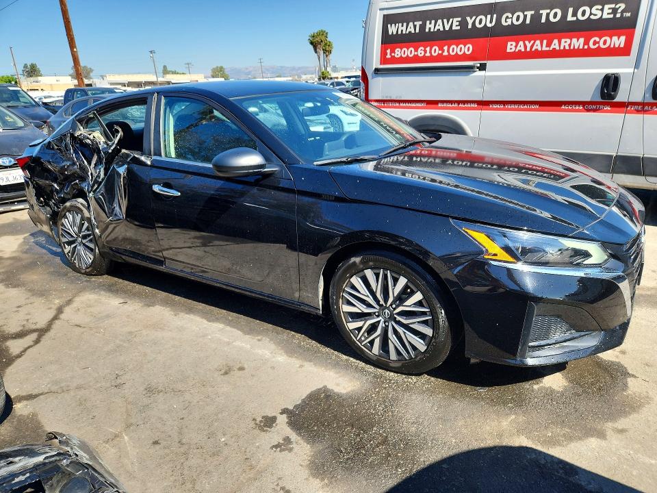 Продажа на аукционе авто 2025 Nissan Altima, vin: 1N4BL4DV7SN383556, номер лота: 52087236
