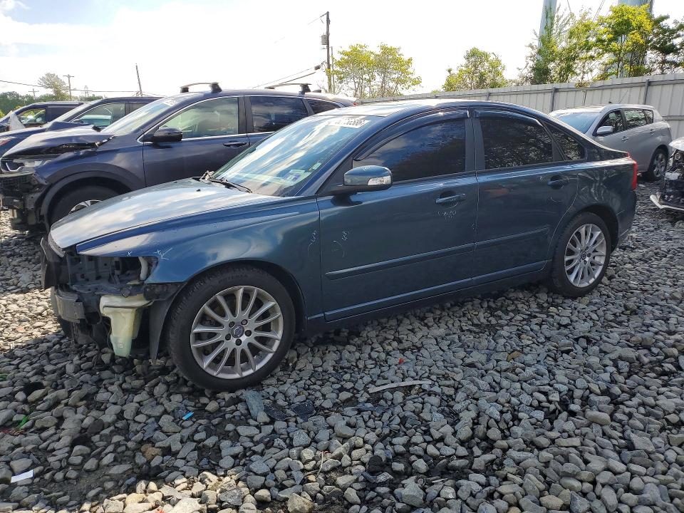 2011 Volvo S40 მანქანა იყიდება აუქციონზე, vin: YV1672MS3B2535192, აუქციონის ნომერი: 52756586