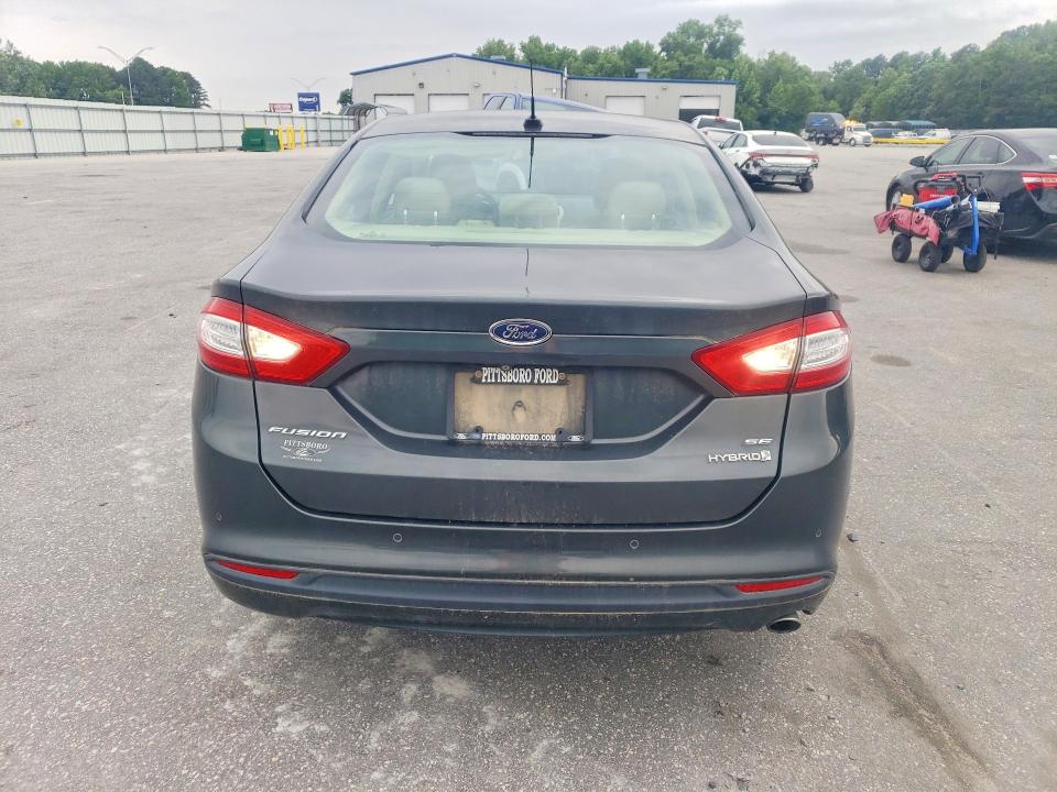 52683646 :رقم المزاد ، 3FA6P0LU3FR238976 vin ، 2015 Ford Fusion مزاد بيع