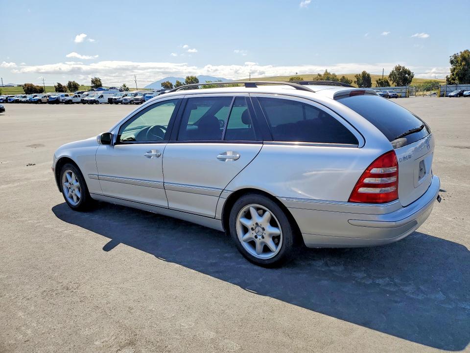52841966 :رقم المزاد ، WDBRH61J53F390703 vin ، 2003 Mercedes-benz C مزاد بيع