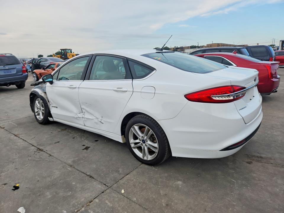 53166066 :رقم المزاد ، 3FA6P0UU5JR100170 vin ، 2018 Ford Fusion مزاد بيع