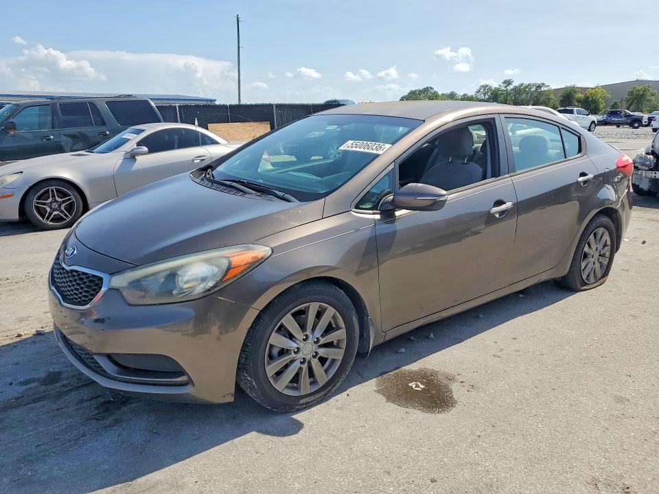 2014 Kia Forte მანქანა იყიდება აუქციონზე, vin: KNAFX4A64E5175505, აუქციონის ნომერი: 55006036