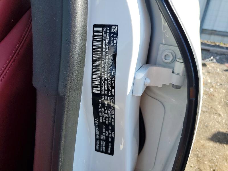 Продажа на аукционе авто 2023 Maserati Grecale, vin: ZN682AVM7P7426573, номер лота: 53737636