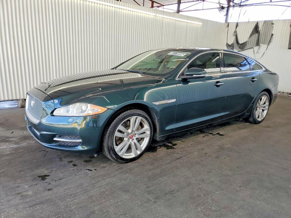 2013 Jaguar Xjl მანქანა იყიდება აუქციონზე, vin: SAJWA2GB1DLV42711, აუქციონის ნომერი: 55178996