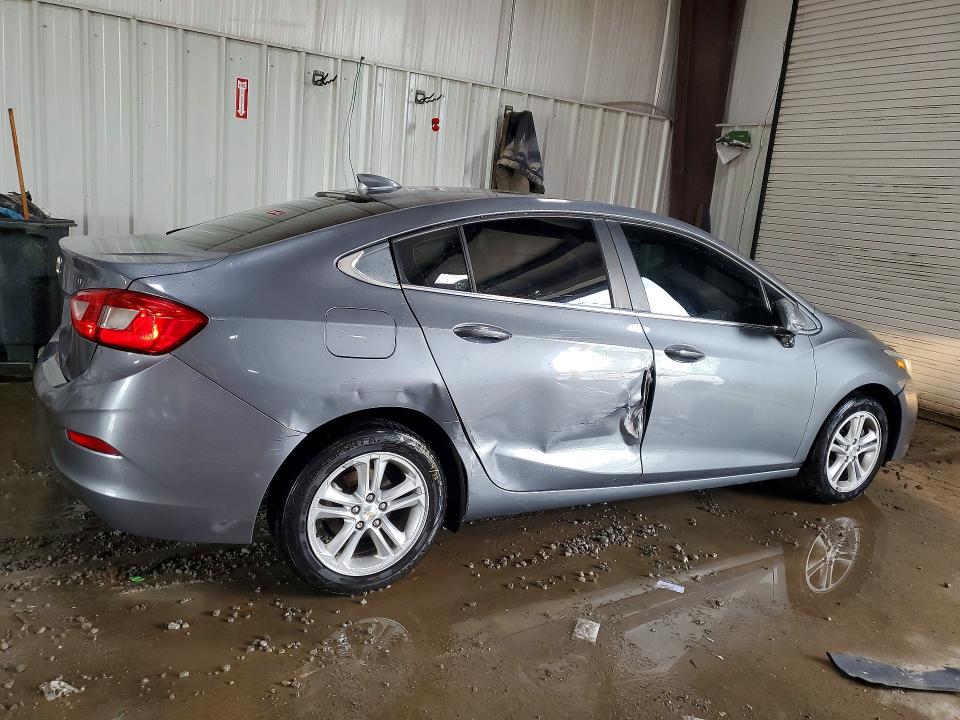 Продажа на аукционе авто 2018 Chevrolet Cruze, vin: 1G1BE5SM9J7114300, номер лота: 54757426