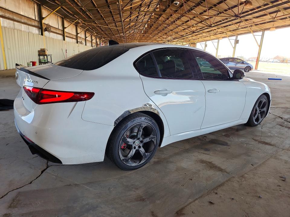 Продаж на аукціоні авто 2017 Alfa Romeo Giulia, vin: ZARFAEBNXH7544544, номер лоту: 54596036