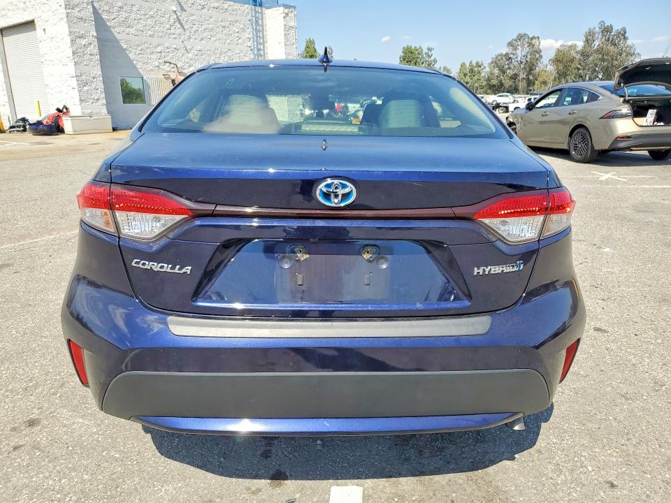 Продаж на аукціоні авто 2022 Toyota Corolla, vin: JTDEAMDE4NJ046688, номер лоту: 52257996