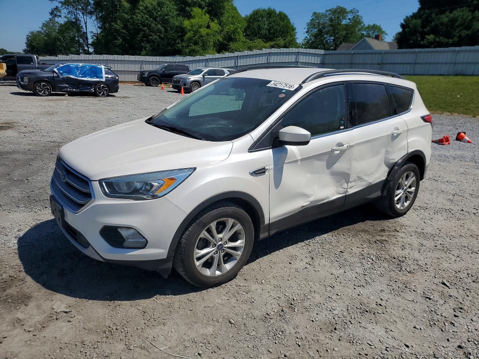 Продаж на аукціоні авто 2017 Ford Escape, vin: 1FMCU0GD9HUC78079, номер лоту: 54217516
