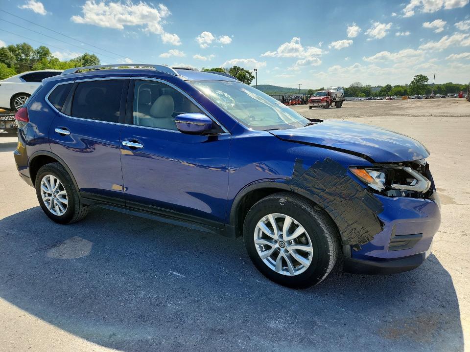 52070996 :رقم المزاد ، JN8AT2MV1LW104547 vin ، 2020 Nissan Rogue مزاد بيع