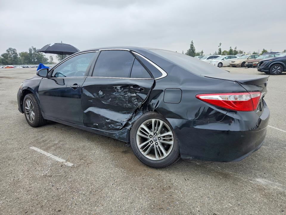 53773366 :رقم المزاد ، 4T1BF1FK0HU814171 vin ، 2017 Toyota Camry مزاد بيع