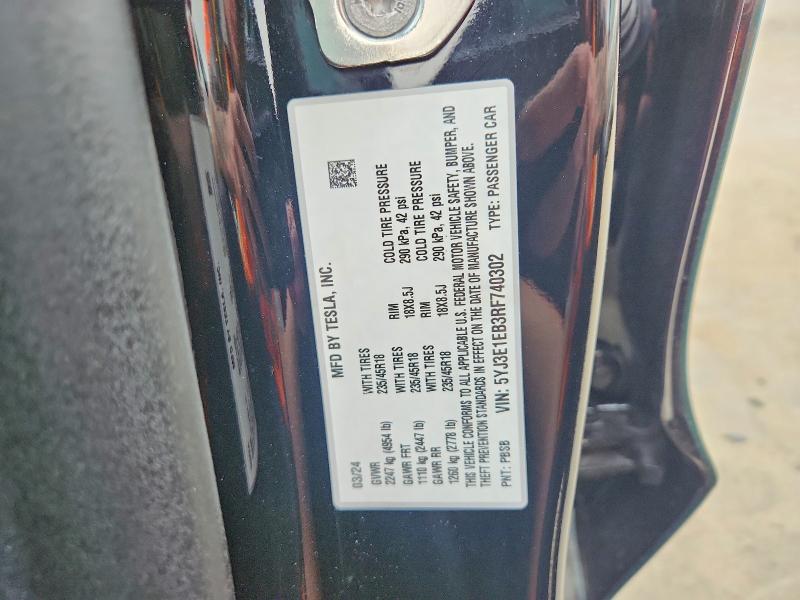 Продажа на аукционе авто 2024 Tesla Model 3, vin: 5YJ3E1EB3RF740302, номер лота: 52360056