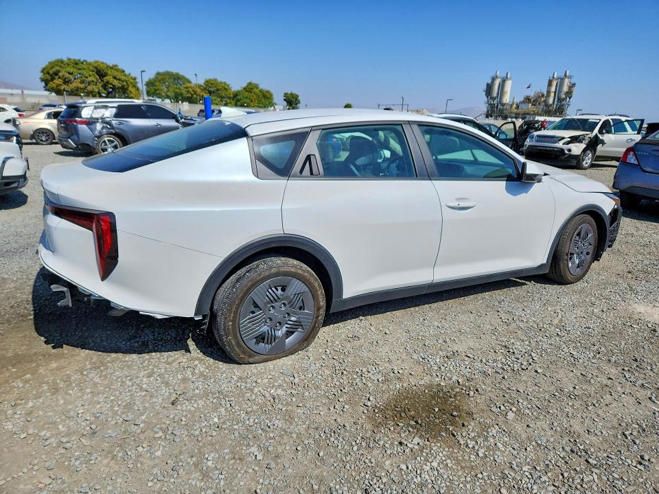 Продажа на аукционе авто 2025 Kia K4, vin: 3KPFT4DE6SE141437, номер лота: 54257676