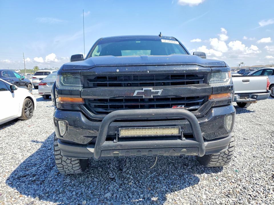 2017 Chevrolet Silverado მანქანა იყიდება აუქციონზე, vin: 3GCUKREC2HG397074, აუქციონის ნომერი: 52176466