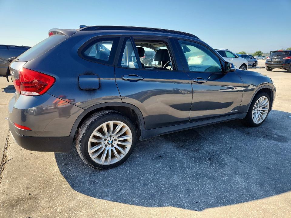 Aukcja sprzedaży 2015 Bmw X1, vin: WBAVM1C51FVW56952, numer aukcji: 53429066