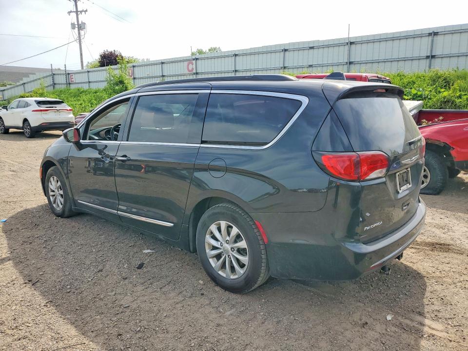 2017 Chrysler Pacifica მანქანა იყიდება აუქციონზე, vin: 2C4RC1BG1HR832401, აუქციონის ნომერი: 54488786