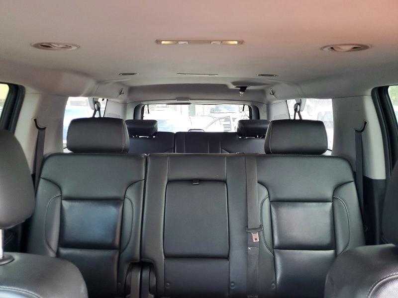 Продаж на аукціоні авто 2018 Chevrolet Suburban, vin: 1GNSCHKC6JR179235, номер лоту: 54985746
