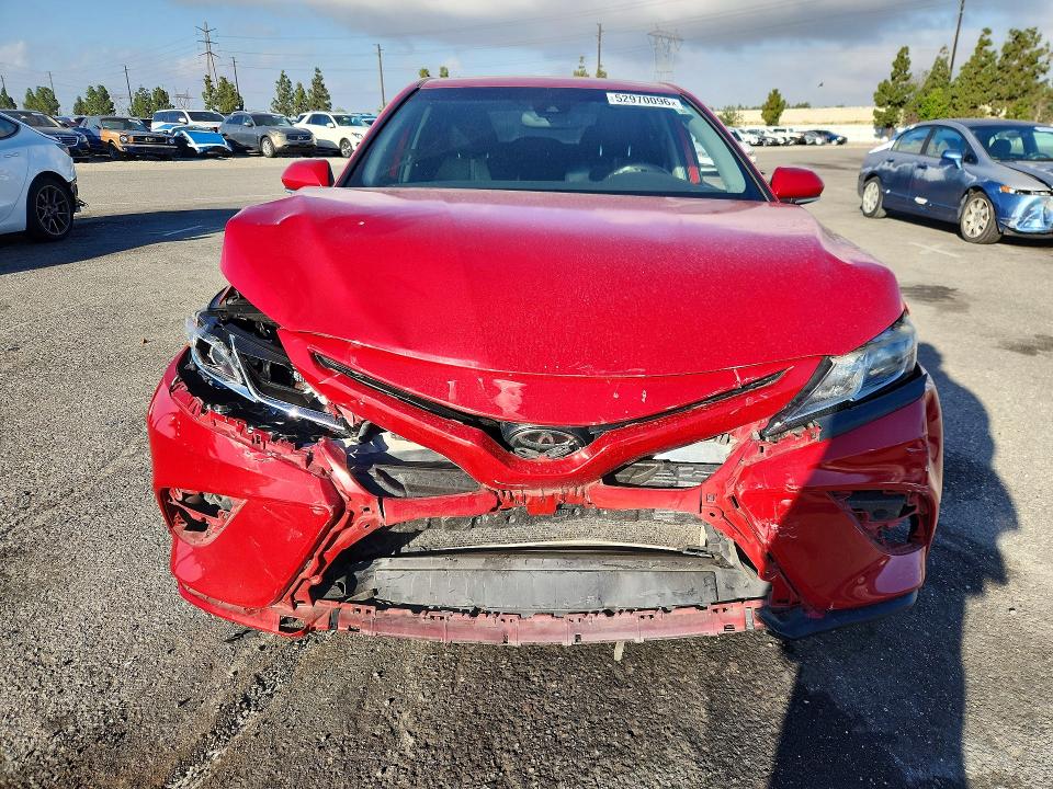 2019 Toyota Camry მანქანა იყიდება აუქციონზე, vin: 4T1B11HK8KU249574, აუქციონის ნომერი: 52970096
