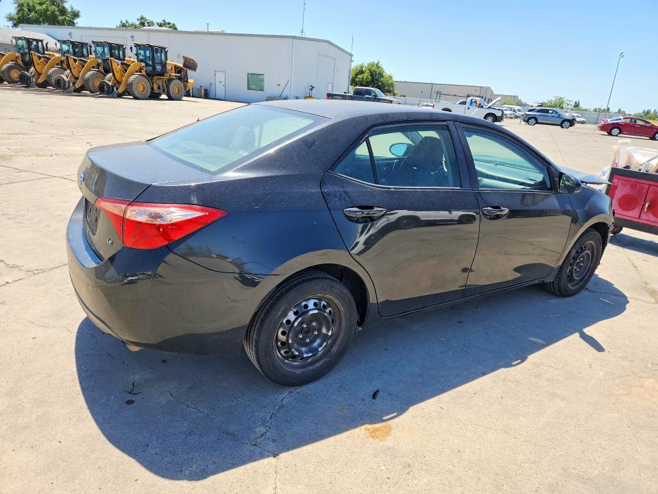 Aukcja sprzedaży 2017 Toyota Corolla, vin: 5YFBURHE6HP702617, numer aukcji: 53376856